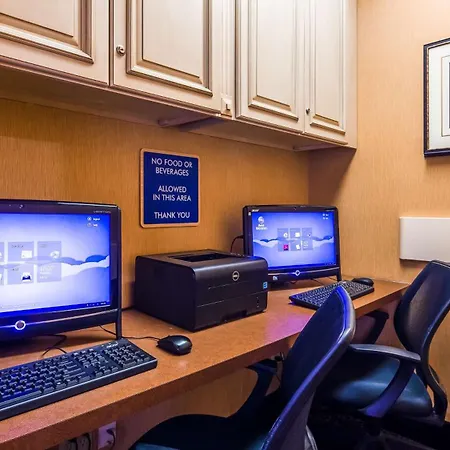 Best Western Plus Brandywine Inn & Suites-3