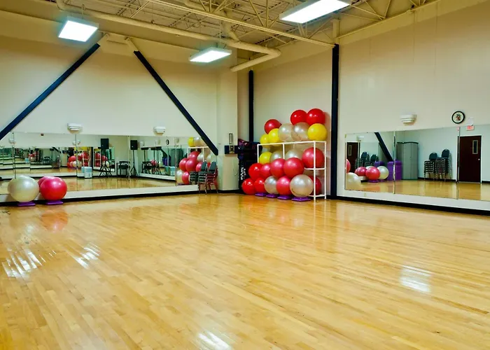 Best Western Plus Brandywine Inn & Suites